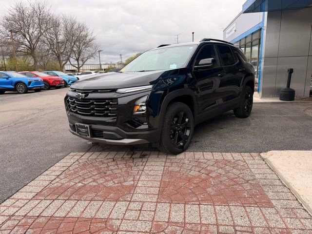 Used 2025 Chevrolet Equinox LT w/ Convenience Package II AWD/4WD image 4