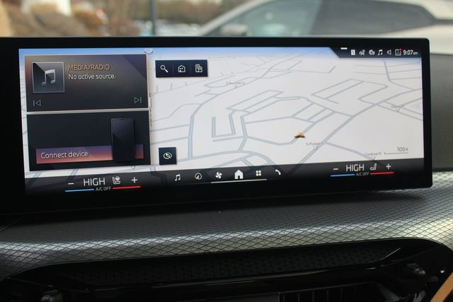 Used 2026 BMW 330i xDrive Sedan w/ M Sport Package image 17