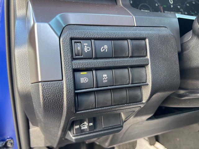 Certified 2025 Toyota Tacoma TRD Off-Road image 21