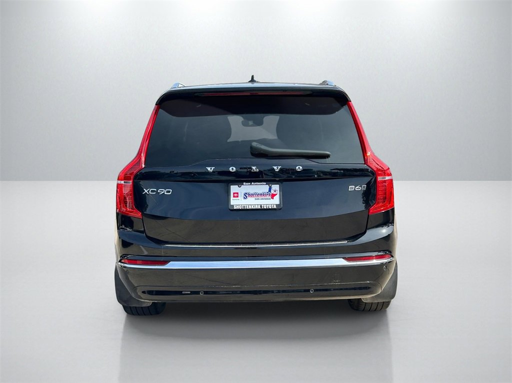 Used 2024 Volvo XC90 B6 Ultimate w/ Lounge Package image 6