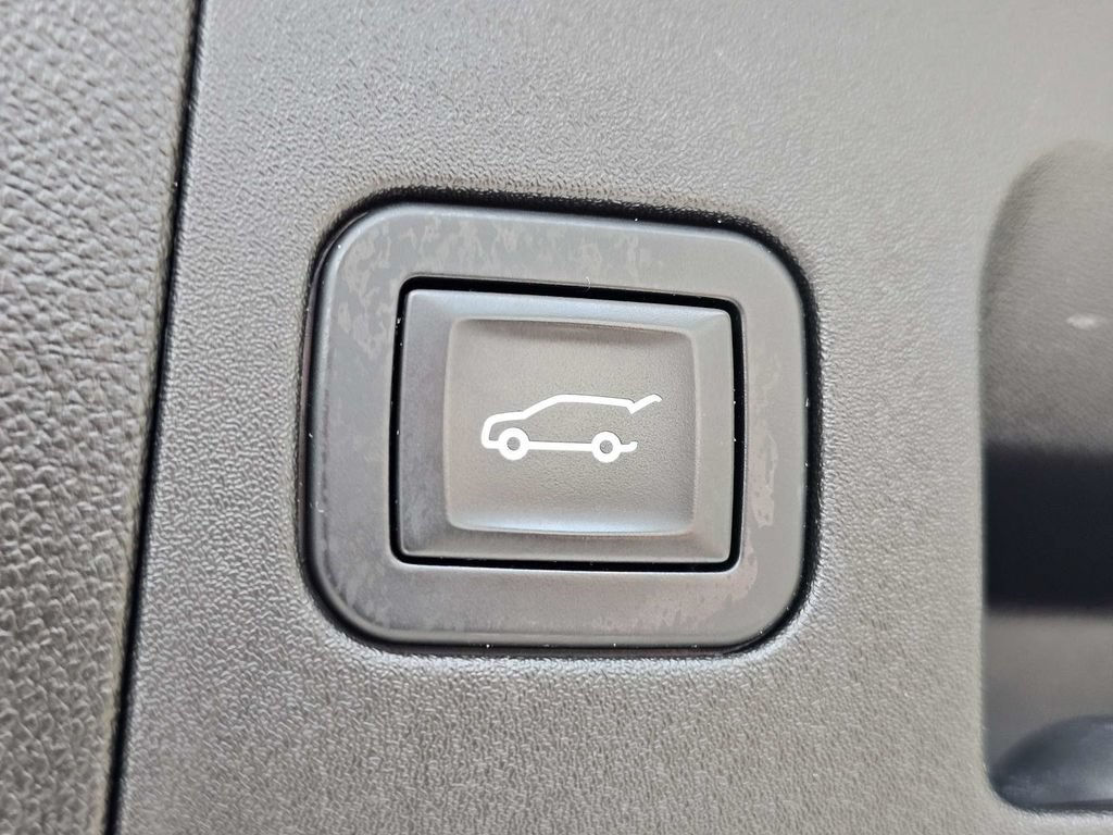 Used 2019 Cadillac XT5 Premium Luxury FWD image 16