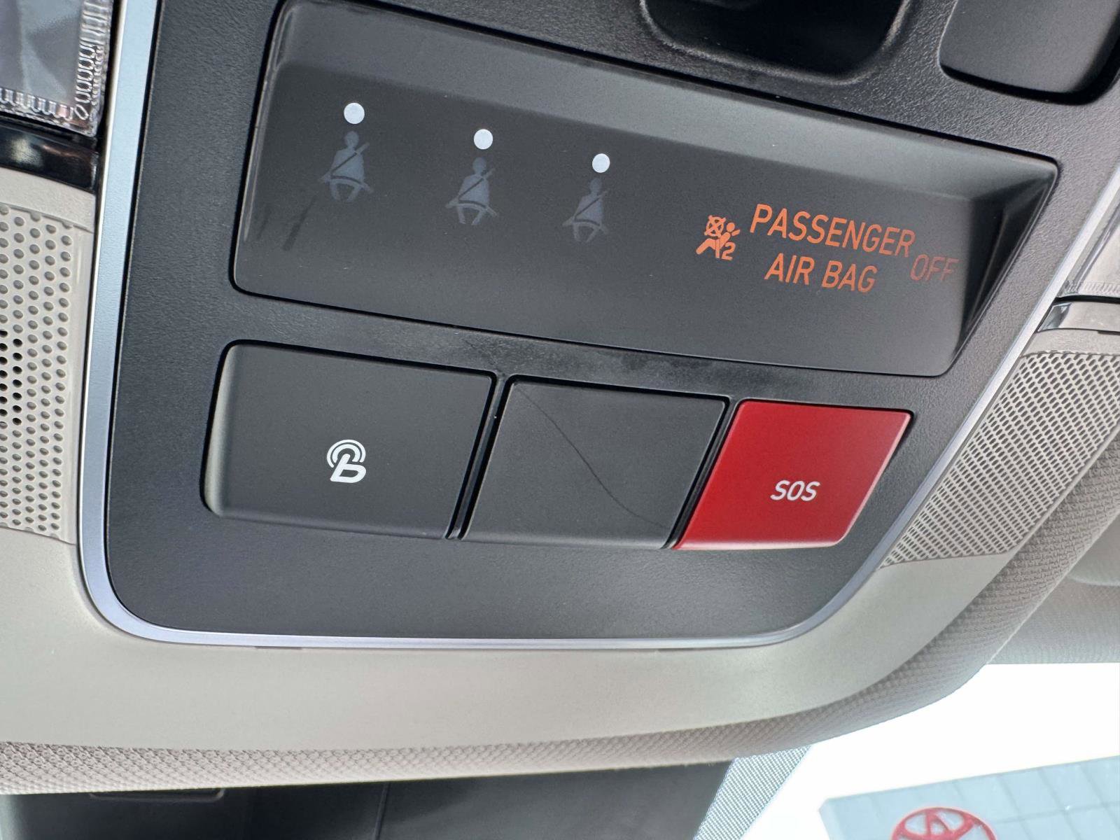 Used 2024 Hyundai Tucson Limited image 36