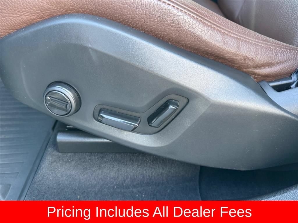 Used 2021 Volvo XC60 T5 Momentum w/ Protection Package Premier FWD image 15