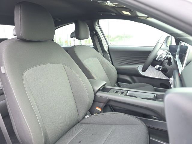 Certified 2024 Hyundai Ioniq 6 SE image 10