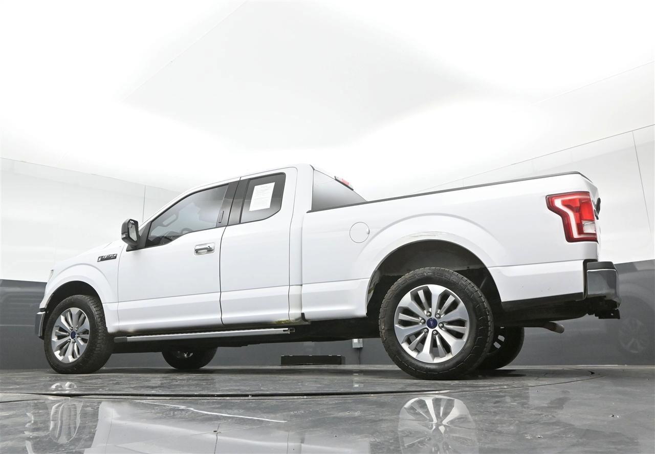 Used 2015 Ford F150 XLT w/ Equipment Group 301A Mid RWD image 32