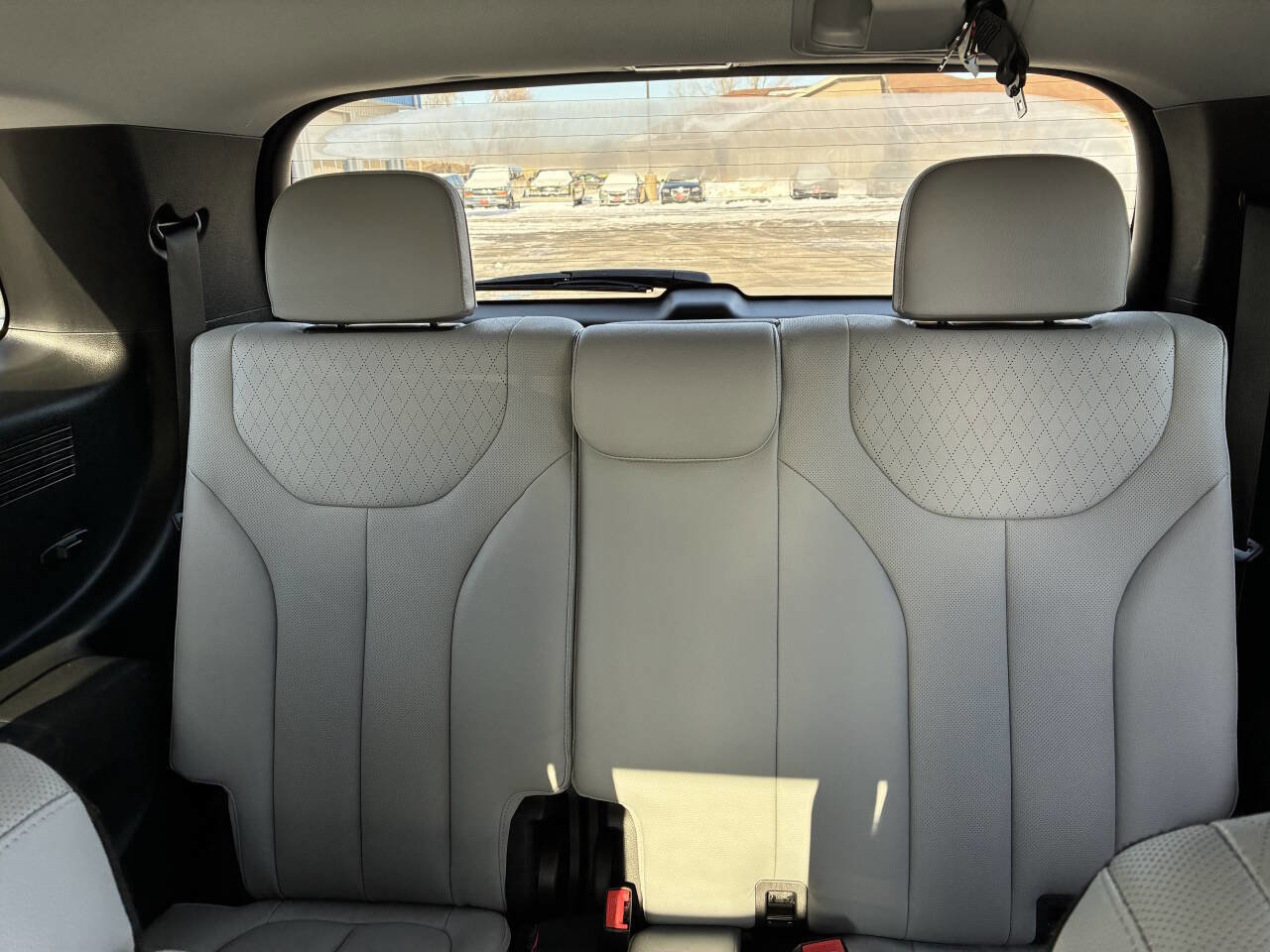 Used 2021 Hyundai Palisade SEL w/ Premium Package image 12