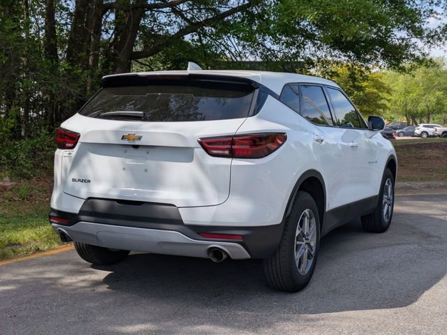 New 2025 Chevrolet Blazer LT FWD image 2