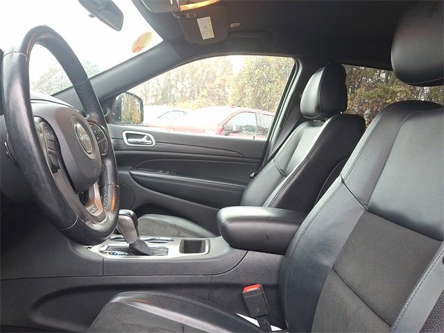 Used 2021 Jeep Grand Cherokee Laredo X image 13