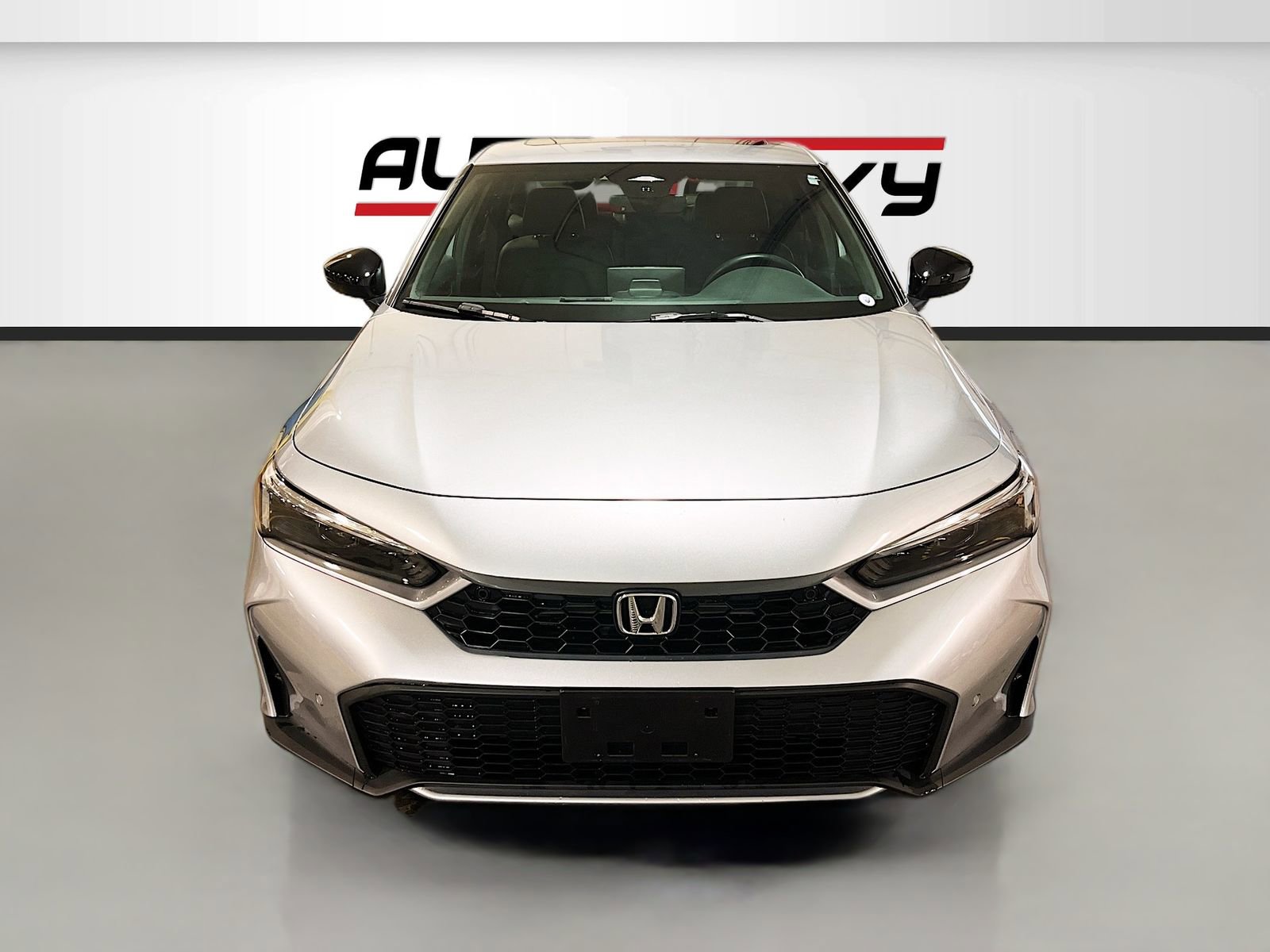 Used 2025 Honda Civic Sport Touring image 2