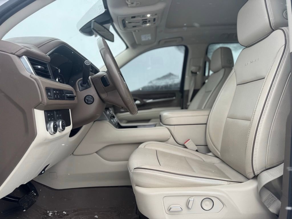 Used 2021 GMC Yukon Denali image 14