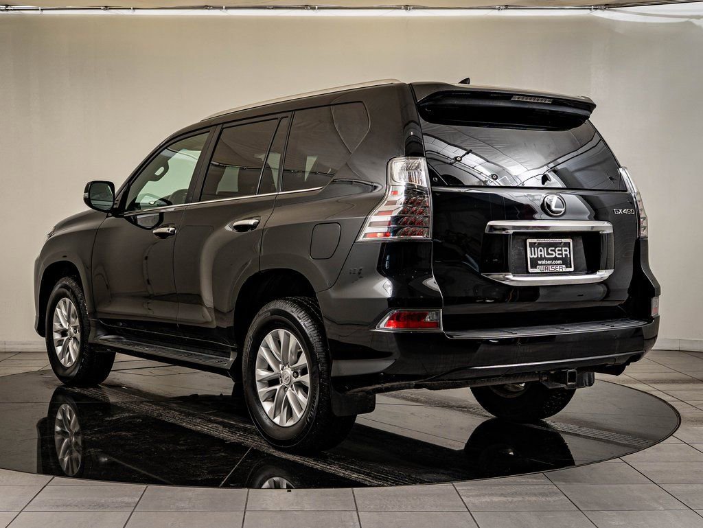 Used 2023 Lexus GX 460 Premium w/ Premium Package image 6