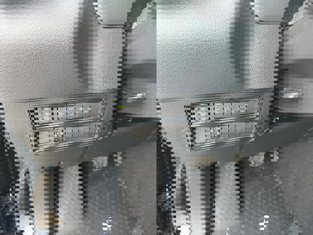 Used 2022 Toyota Tundra SR5 image 20