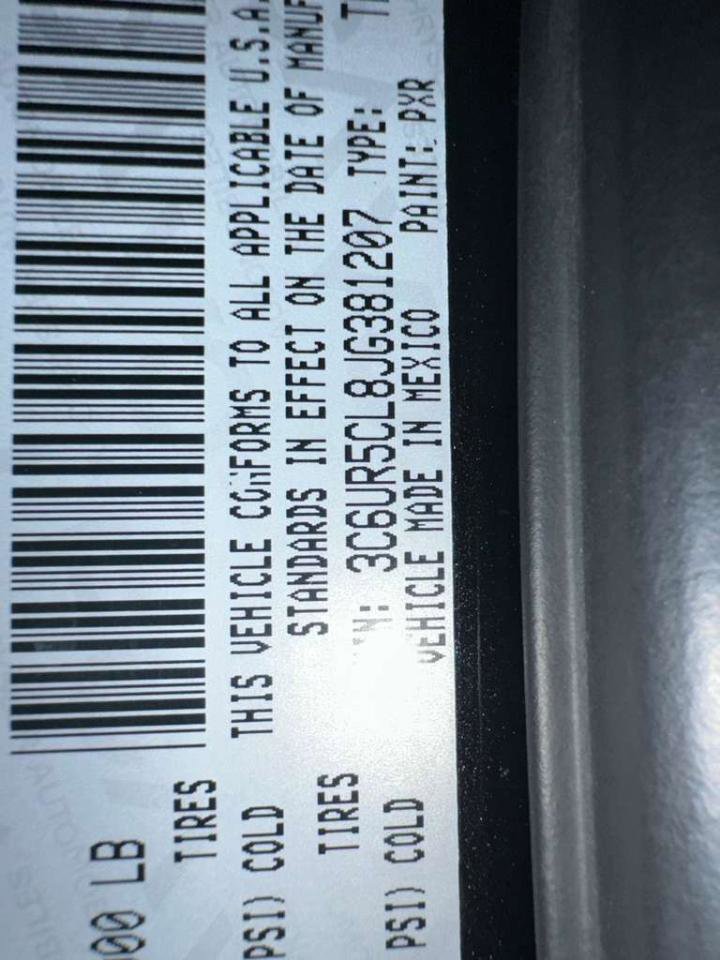 Used 2018 RAM 2500 Tradesman w/ Chrome Appearance Group image 12