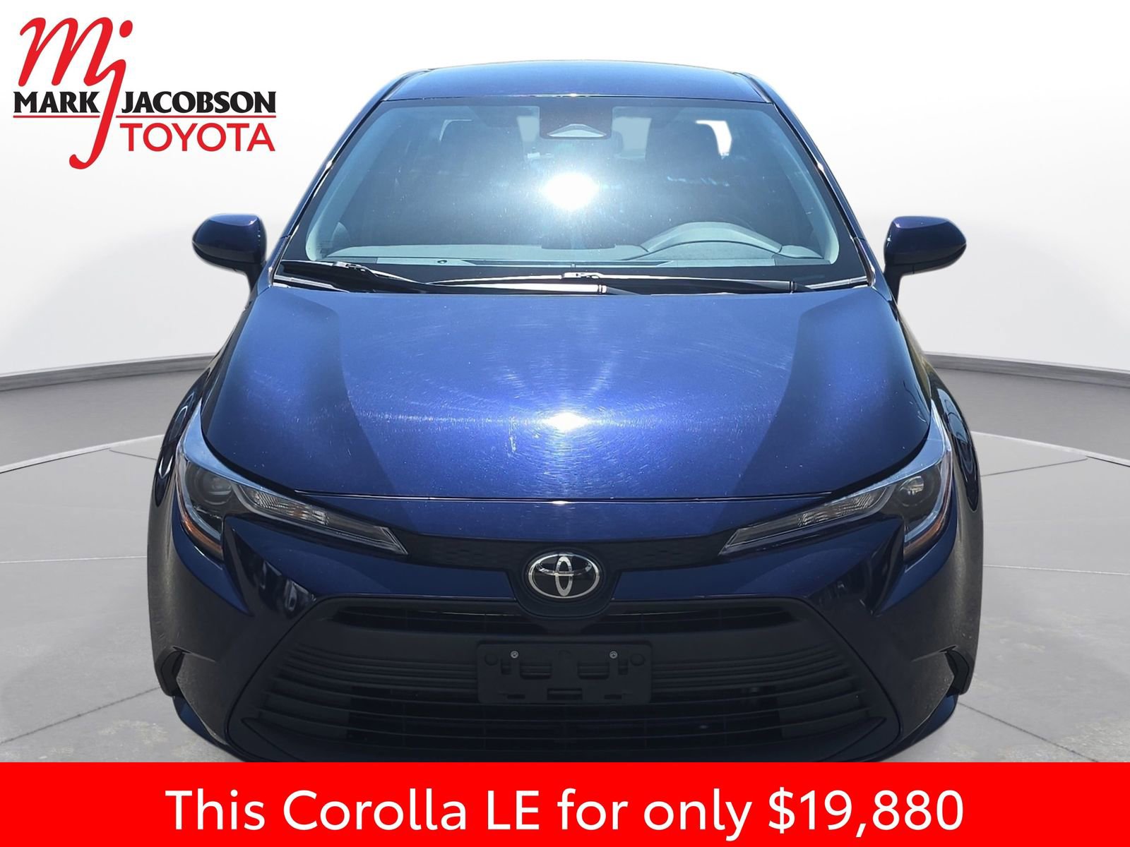 Used 2024 Toyota Corolla LE FWD image 3