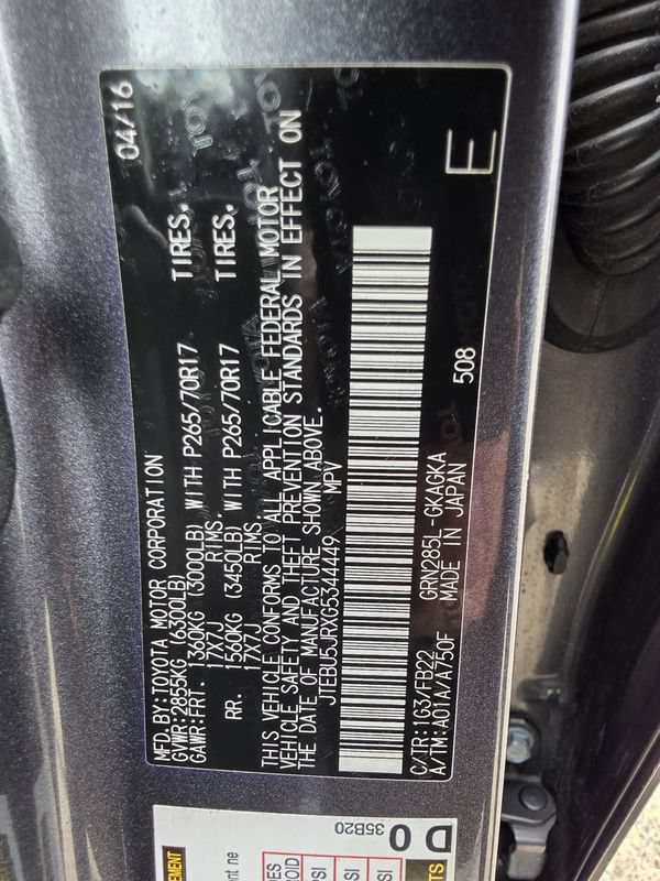 Used 2016 Toyota 4Runner SR5 AWD/4WD image 34