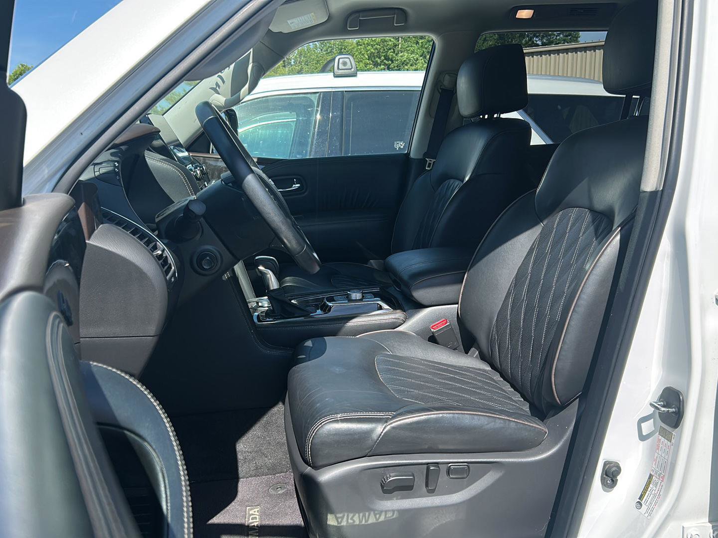 Used 2021 Nissan Armada Platinum AWD/4WD image 17