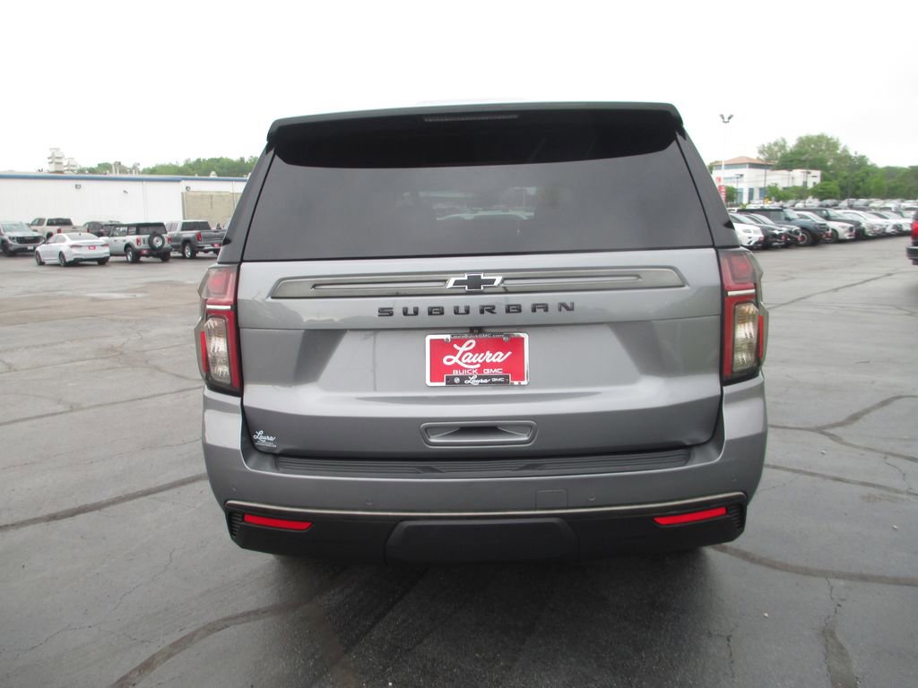Used 2021 Chevrolet Suburban Z71 AWD/4WD image 7