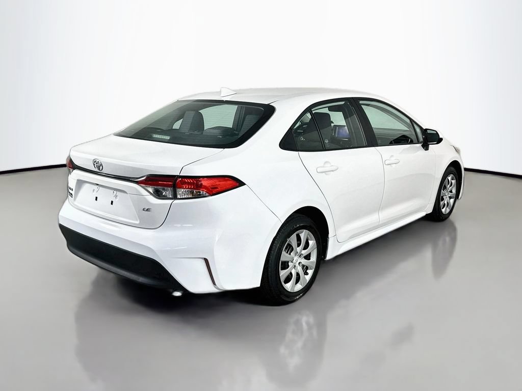 Used 2023 Toyota Corolla LE FWD image 7
