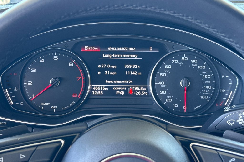 Used 2021 Audi A4 2.0T Premium AWD/4WD image 22