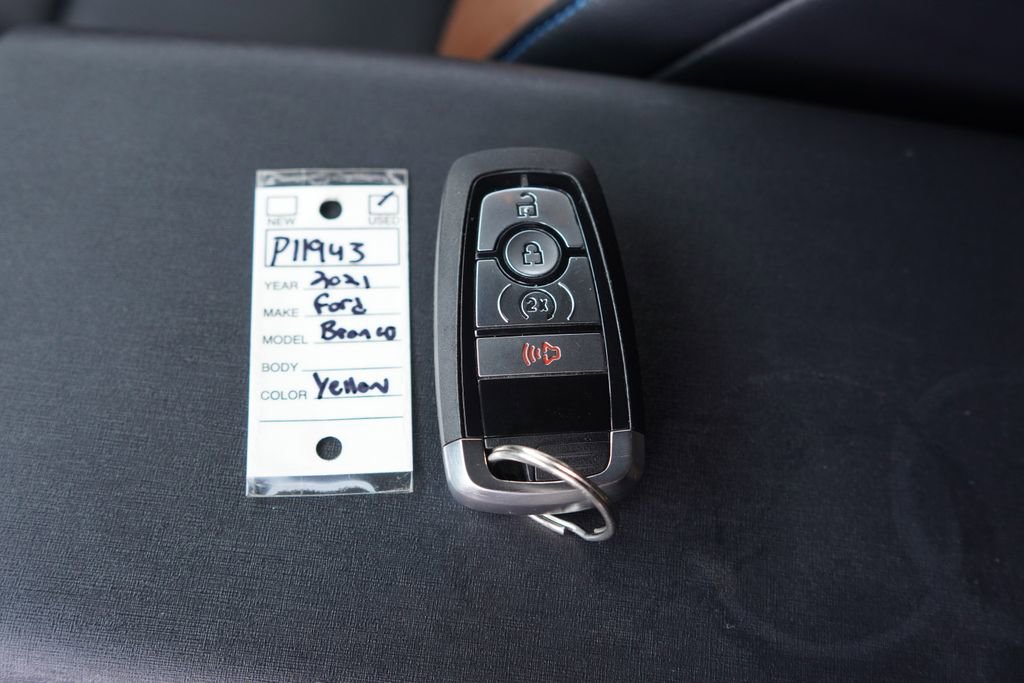 Used 2021 Ford Bronco Outer Banks w/ Sasquatch Package AWD/4WD image 36