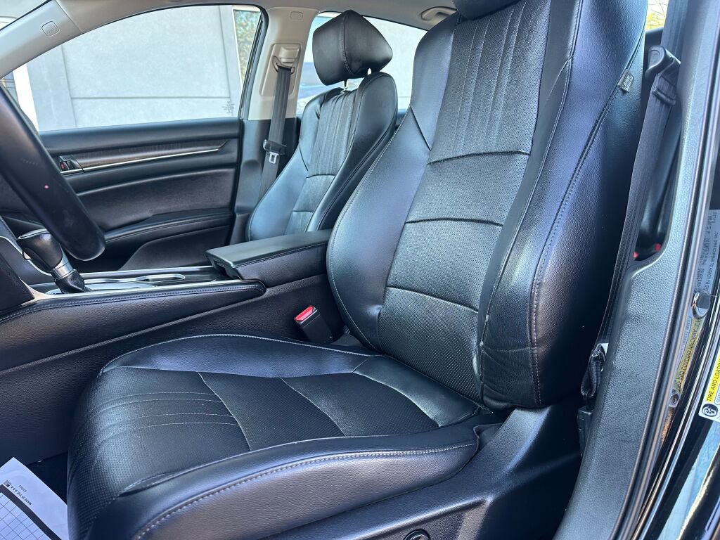 Used 2018 Honda Accord EX-L image 11