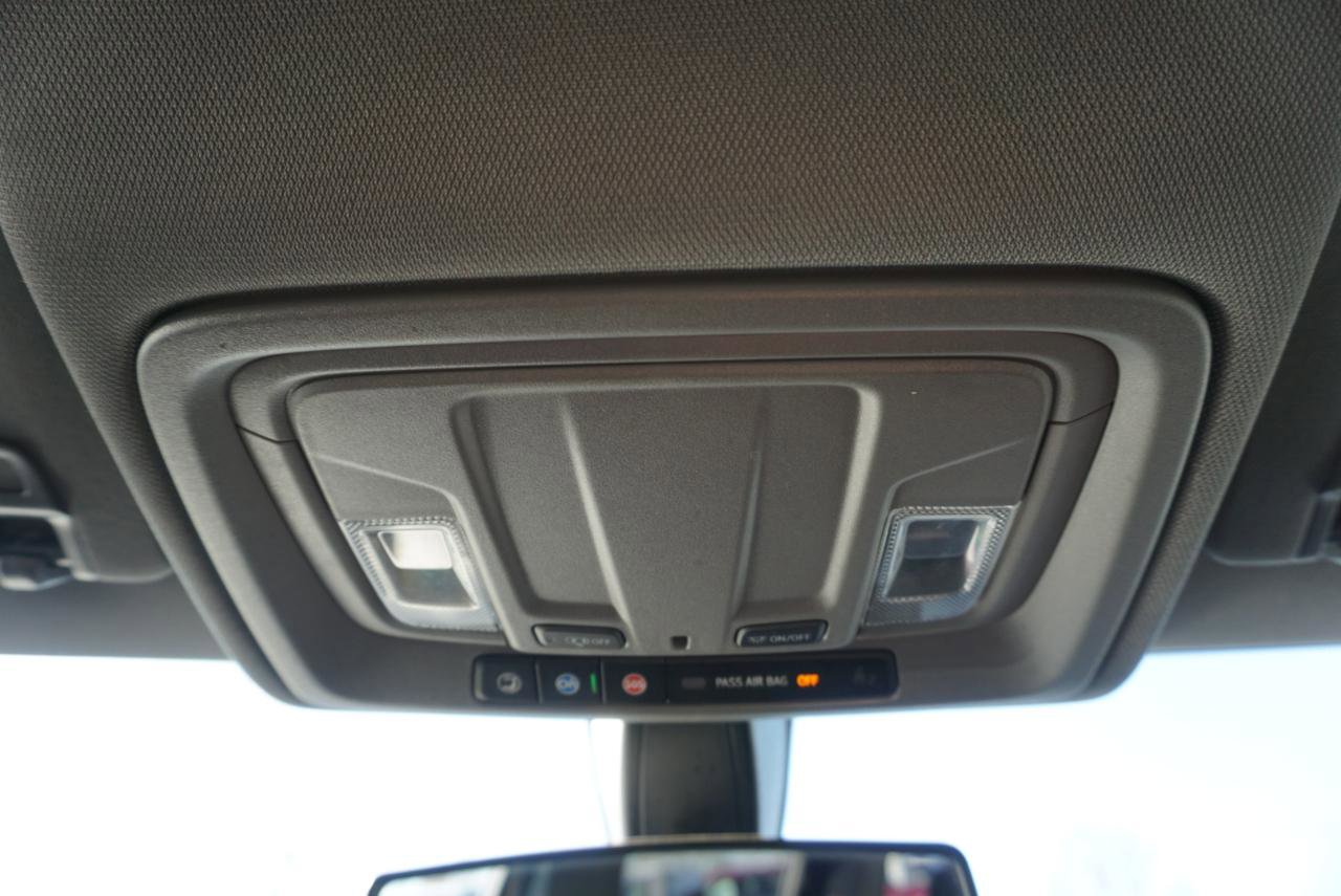 Used 2021 Chevrolet Silverado 1500 Custom image 22