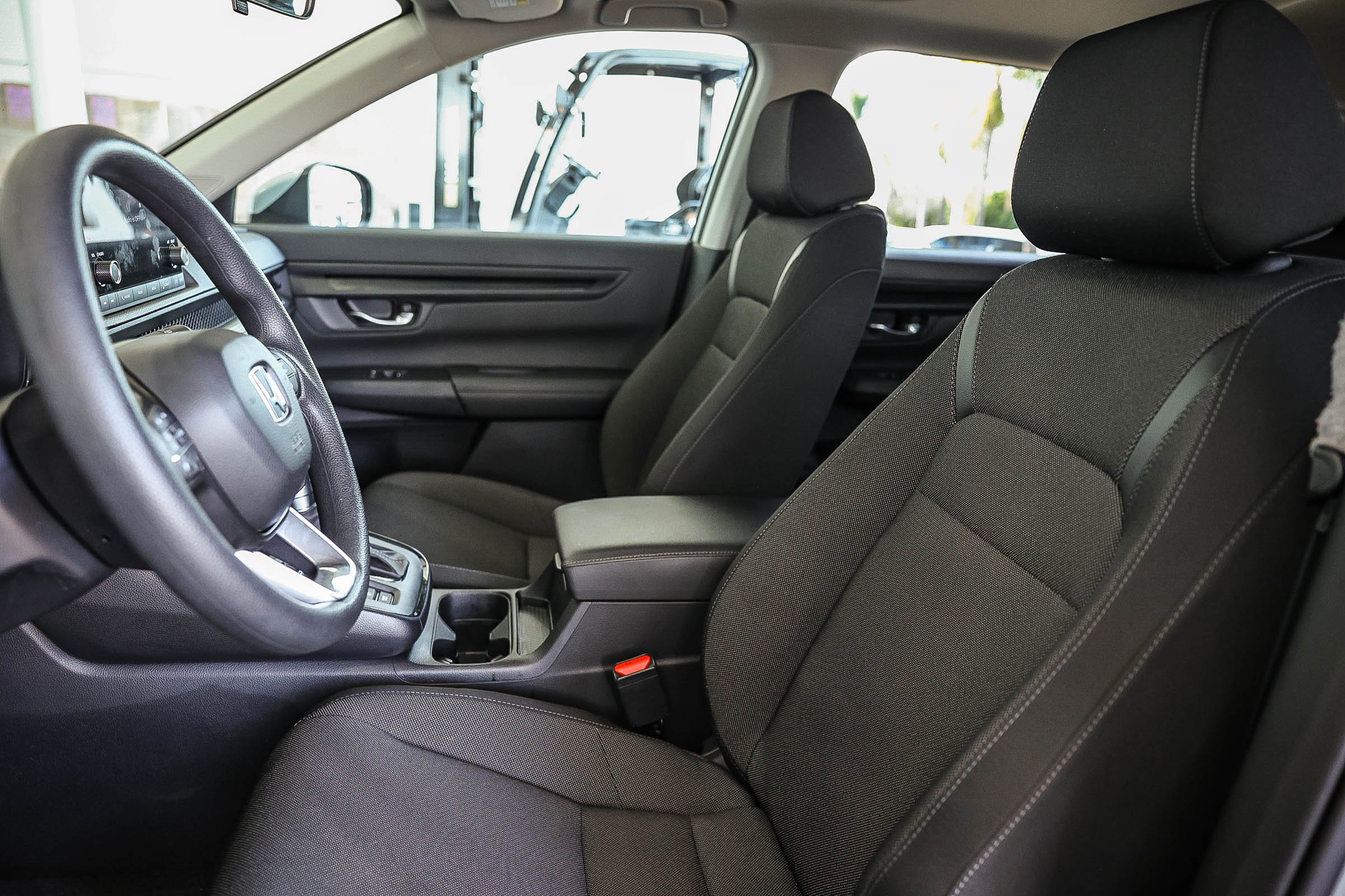 Used 2025 Honda CR-V EX image 23