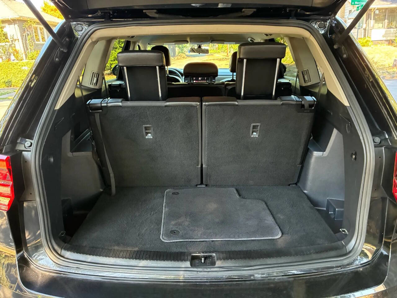 Used 2018 Volkswagen Atlas SE image 14