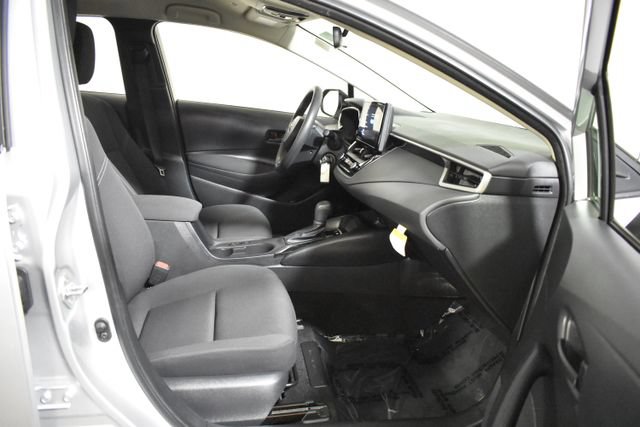 Used 2026 Toyota Corolla LE FWD image 31