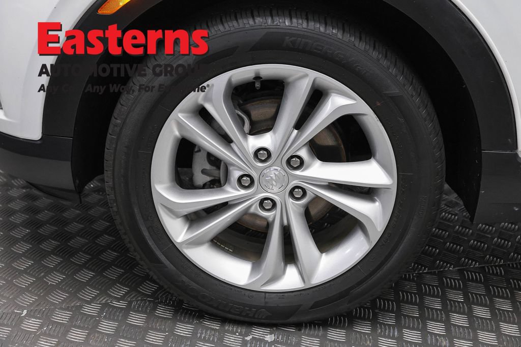 Used 2023 Buick Encore GX Preferred w/ Cold Weather Comfort Package FWD image 29
