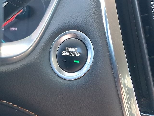 Used 2021 Chevrolet Traverse LT FWD image 22