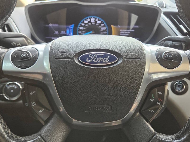 Used 2013 Ford C-MAX SEL FWD image 15