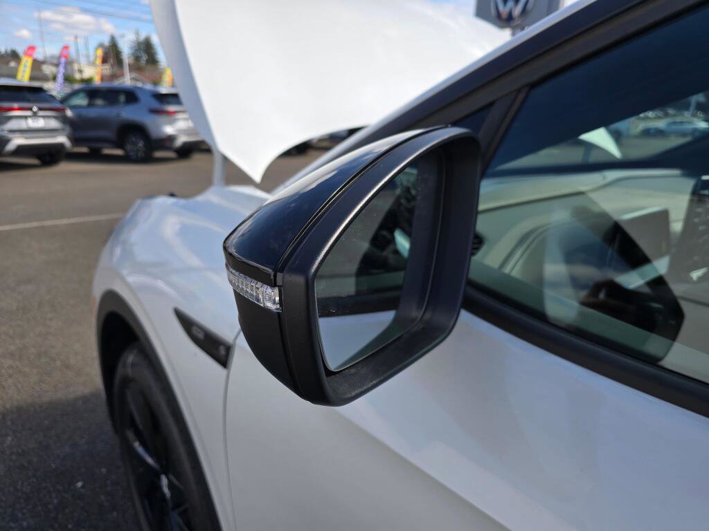 New 2026 Volkswagen ID.4 Pro S AWD/4WD image 12