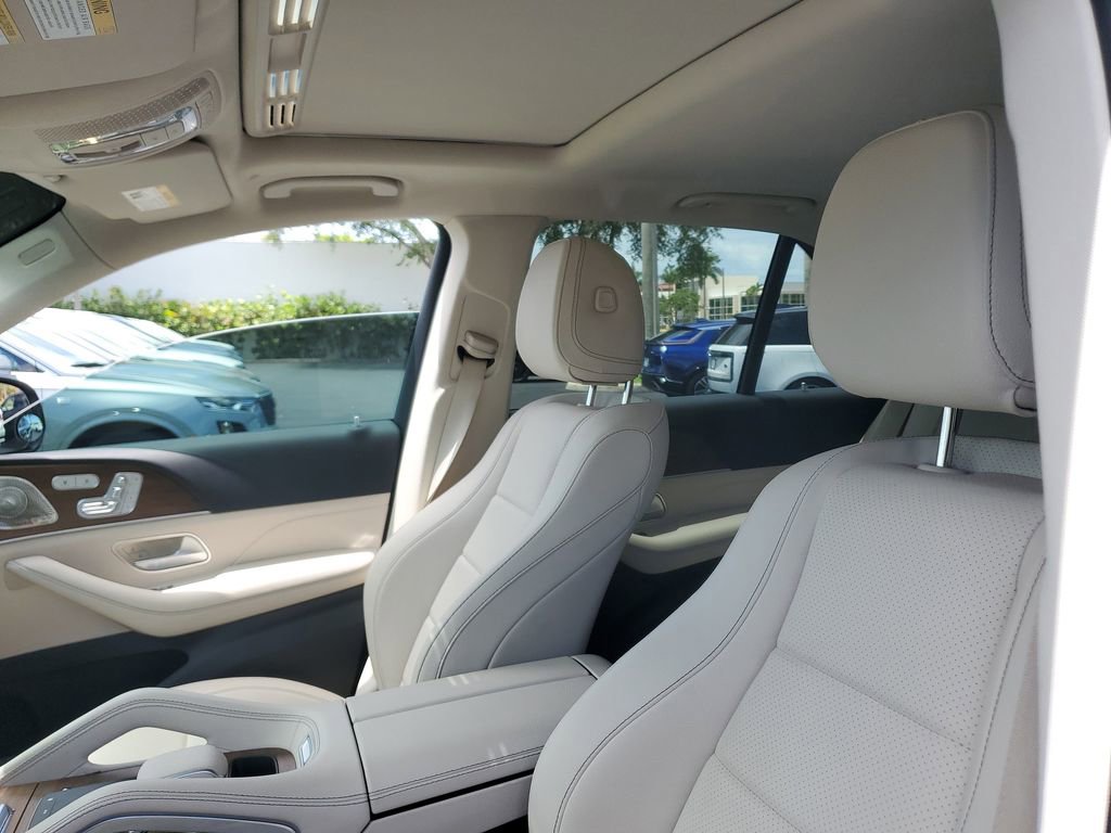 Used 2024 Mercedes-Benz GLE 450e 4MATIC image 21