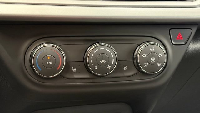 New 2026 Chevrolet Trax RS w/ Driver Confidence Package FWD image 37