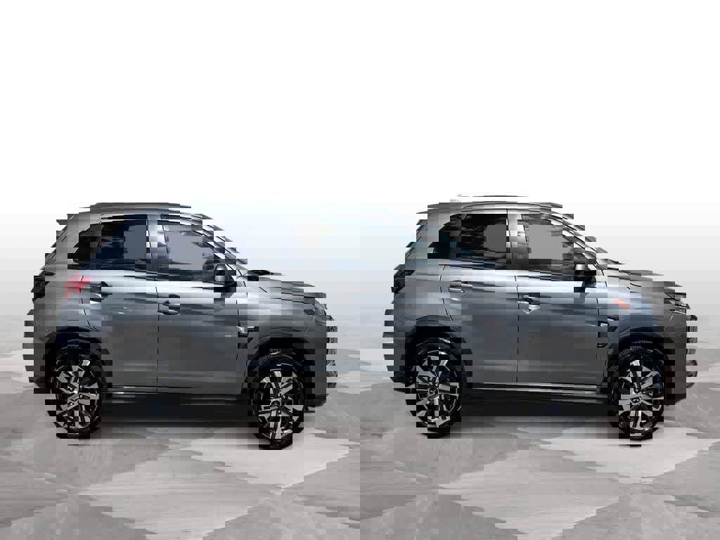 Used 2025 Mitsubishi Outlander Sport ES image 9