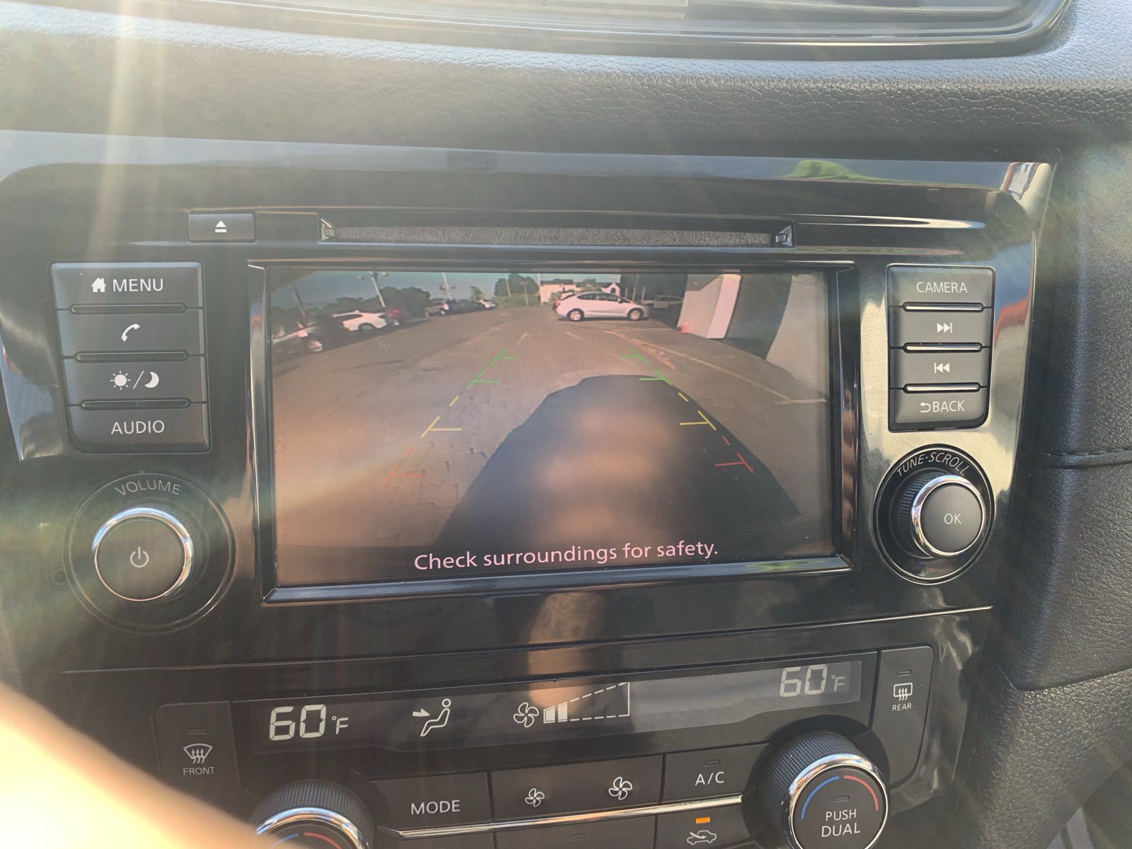 Used 2018 Nissan Rogue SV FWD image 16