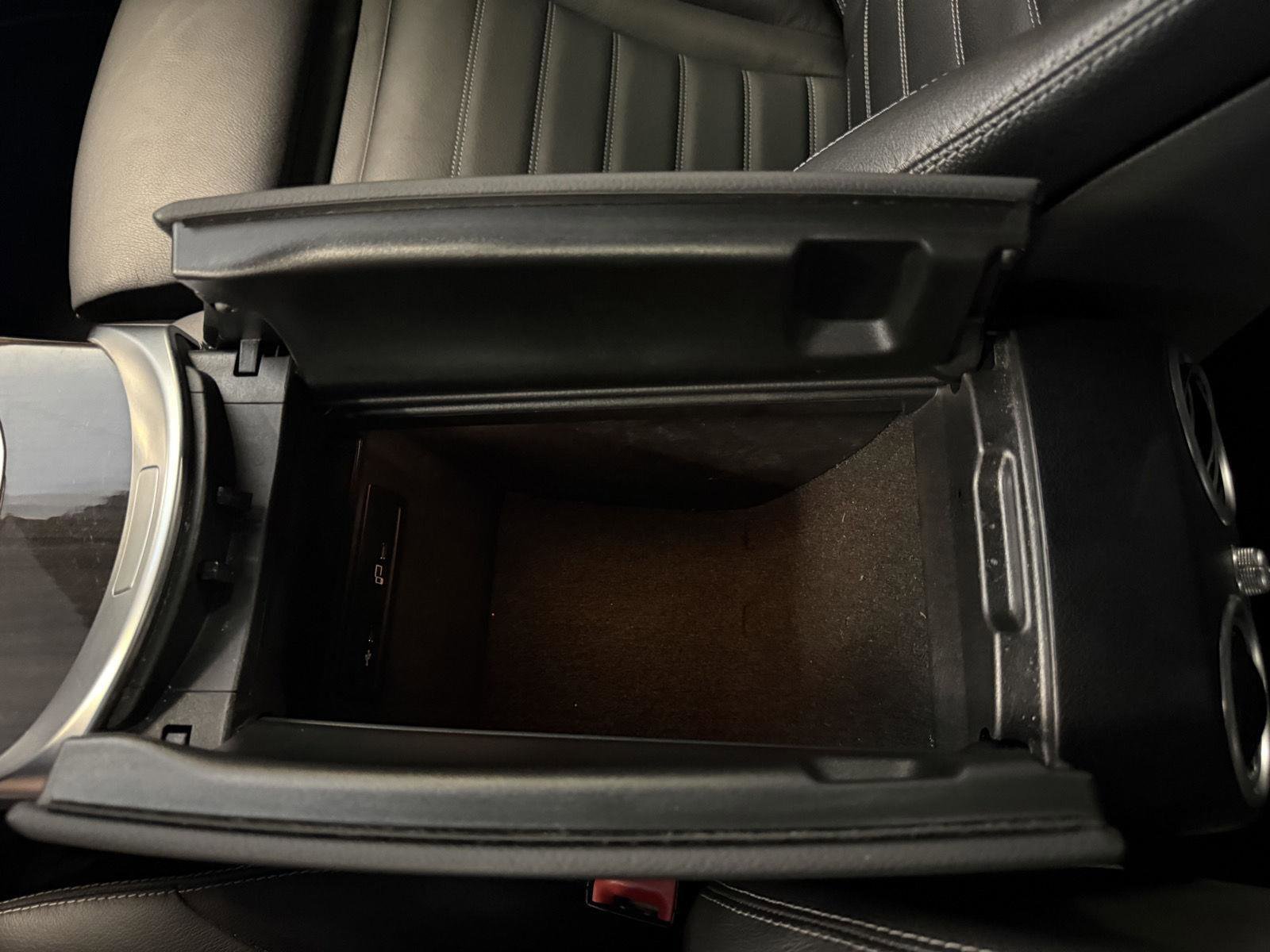 Used 2022 Mercedes-Benz GLC 43 AMG 4MATIC image 35