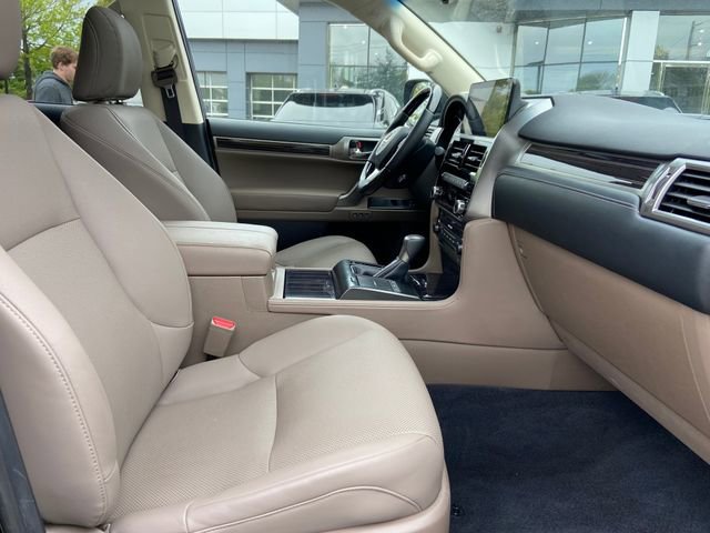 Certified 2023 Lexus GX 460 Premium w/ Premium Package AWD/4WD image 26