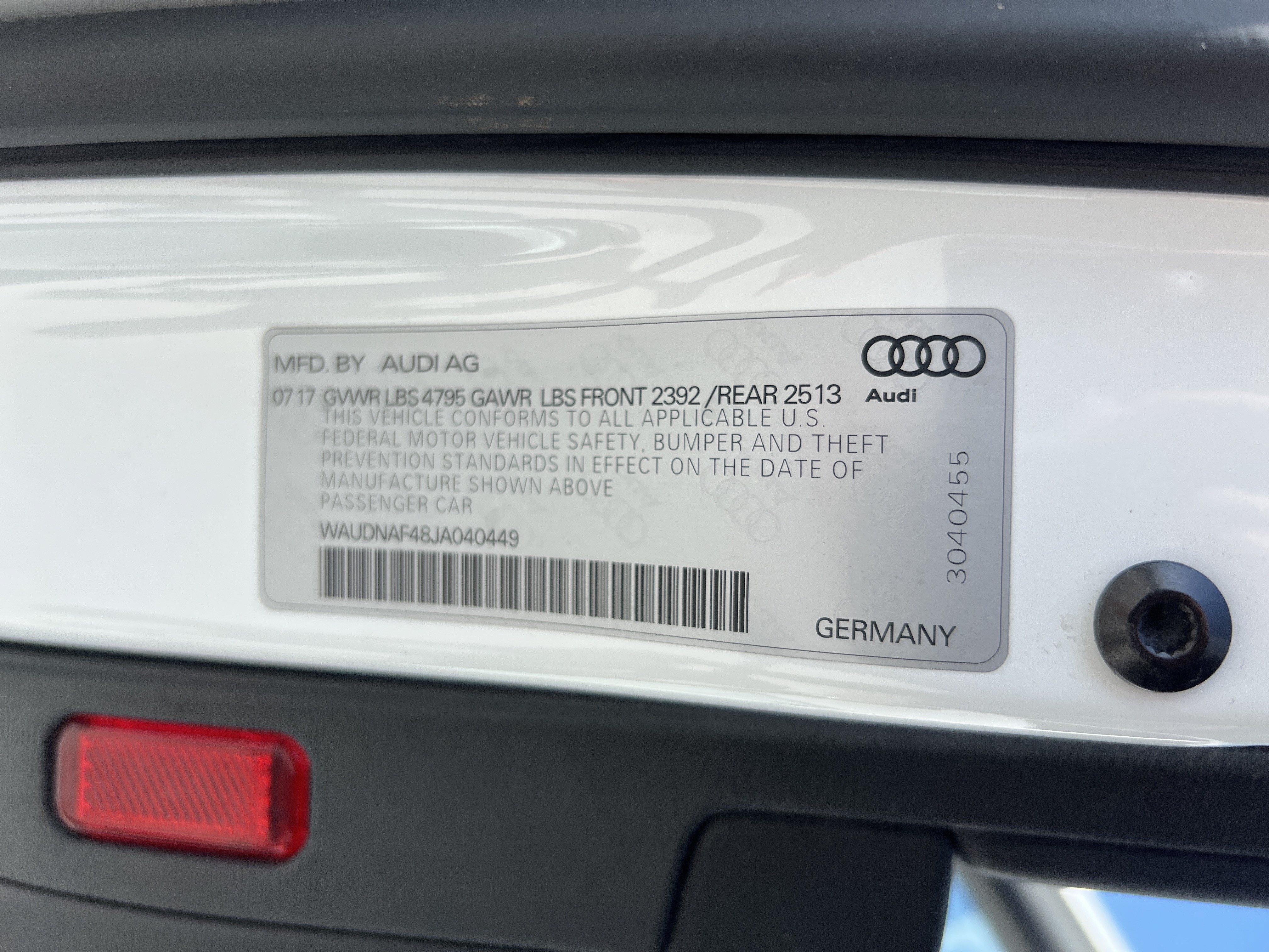 Used 2018 Audi A4 2.0T Premium w/ Convenience Package AWD/4WD image 37