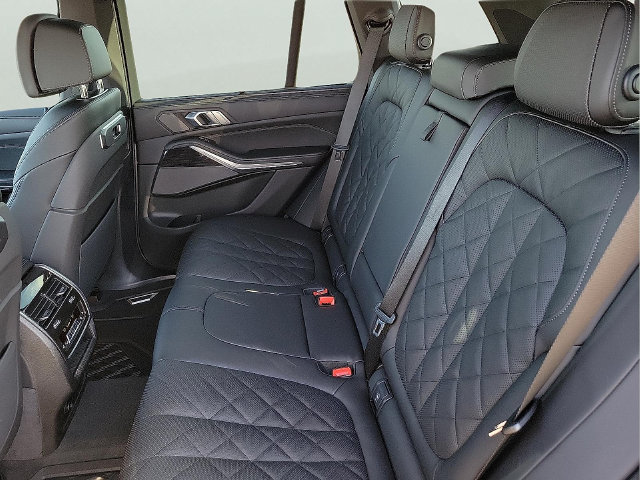 New 2026 BMW X5 xDrive40i AWD/4WD image 16