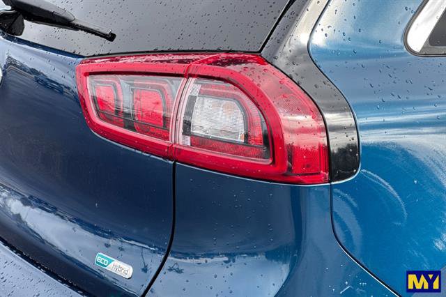 Used 2019 Kia Niro LX image 33