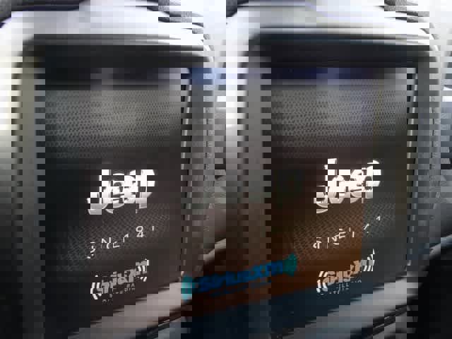 Used 2023 Jeep Renegade Latitude image 14