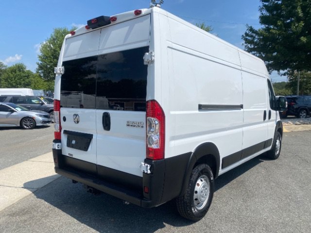 Used 2023 RAM ProMaster 2500 w/ Driver Convenience Group FWD image 2