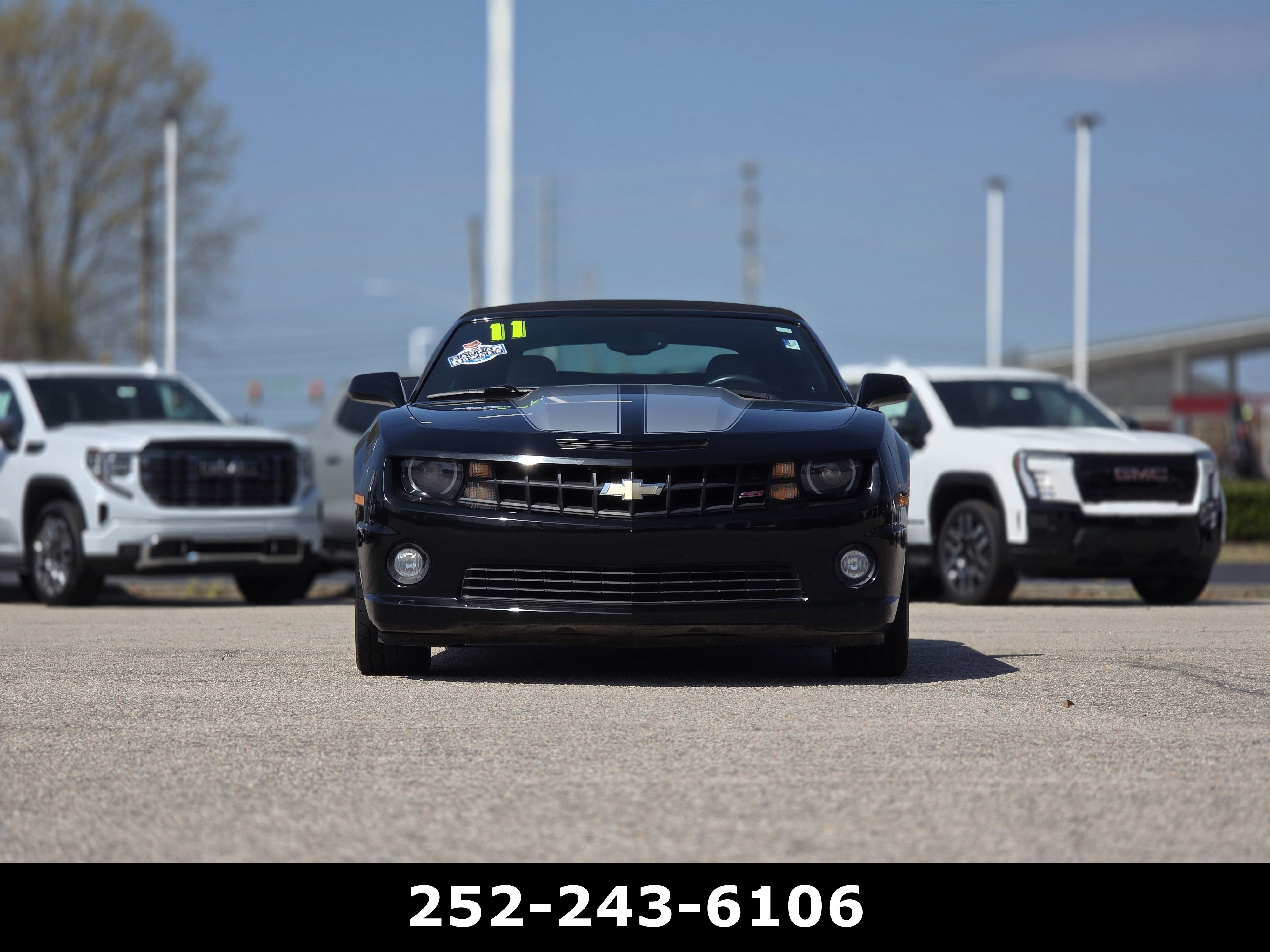 Used 2011 Chevrolet Camaro SS w/ RS Package image 2