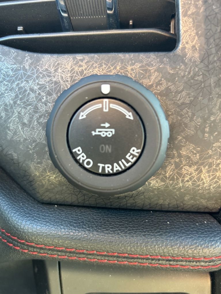 Used 2023 Ford Expedition Limited image 27