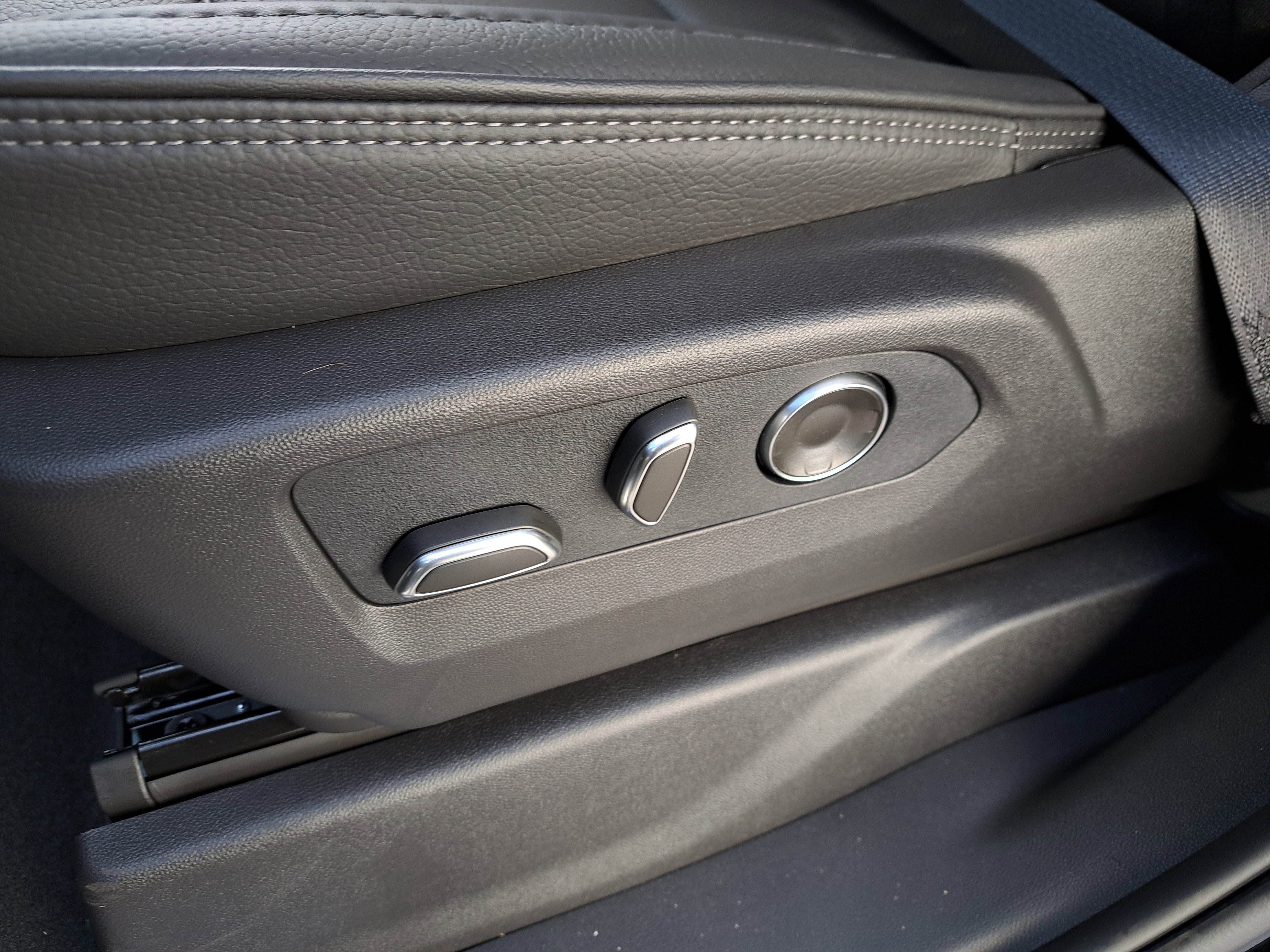 New 2026 GMC Sierra 2500 Denali w/ Denali Reserve Package image 23