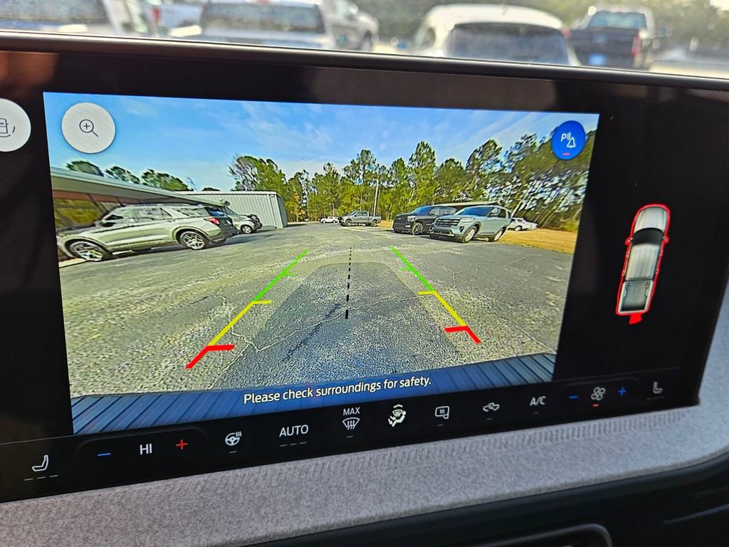 New 2025 Ford Maverick XLT w/ XLT Luxury Package image 19