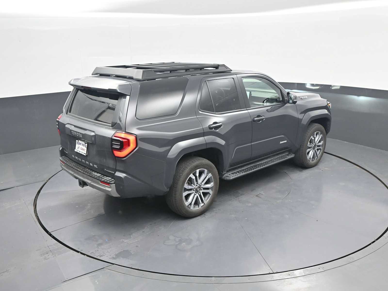 Used 2025 Toyota 4Runner Limited AWD/4WD image 36