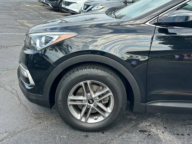 Used 2018 Hyundai Santa Fe Sport w/ 2.4L Value Package 02 AWD/4WD image 7